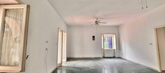 5 rooms Villa in Bacoli, Italy No. 30812 9