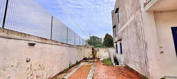 5 rooms Villa in Bacoli, Italy No. 30812 2
