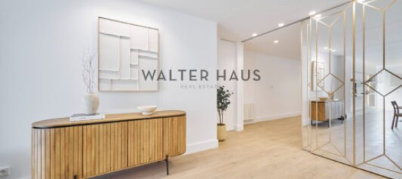 Квартира с 4 спальнями в Мадрид, Испания № 125537 3