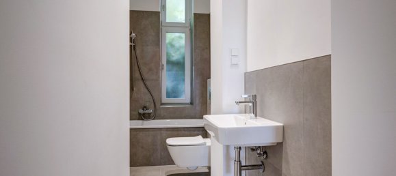 6 rooms Apartment in Schoneberg, Germany No. 12412 8