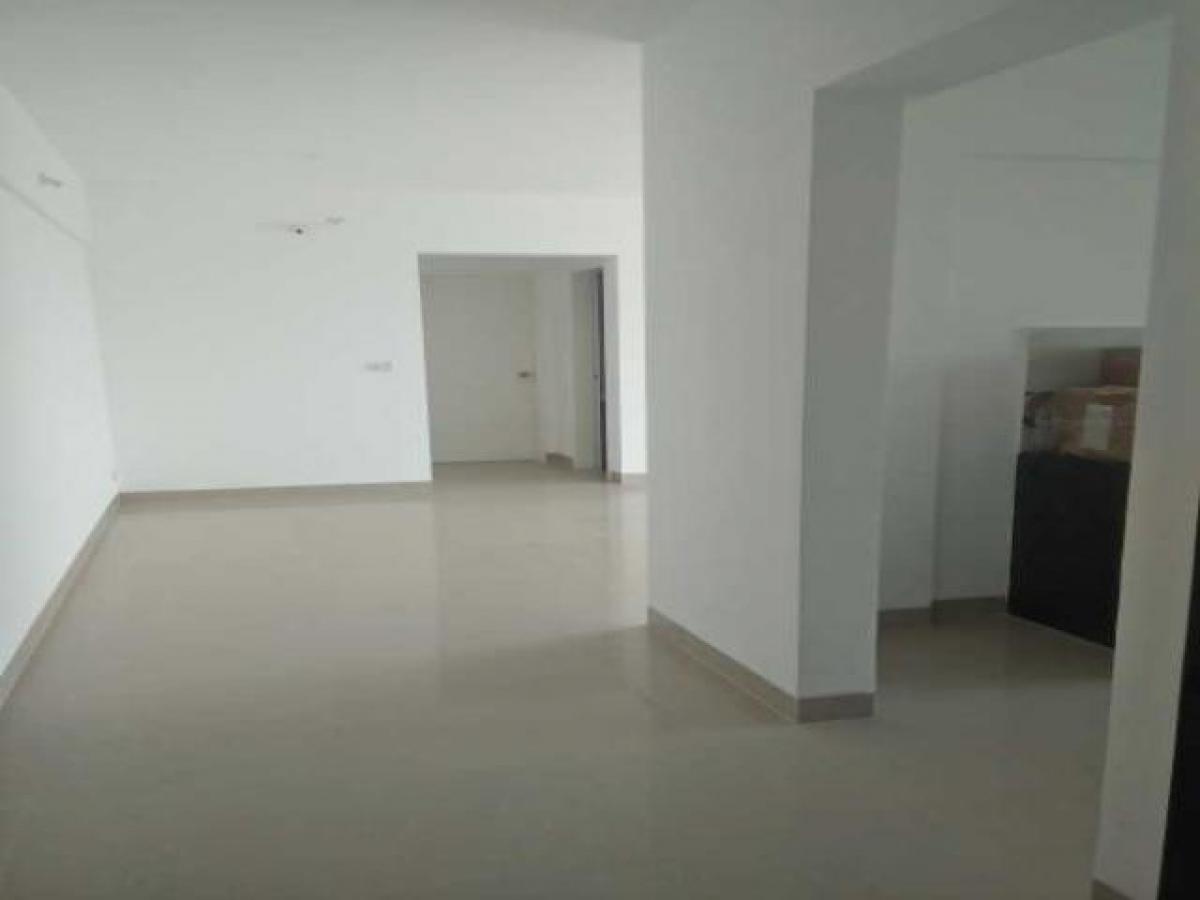 2 bedrooms House in Pune, India No. 45734