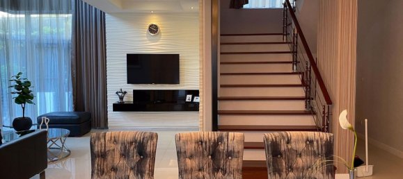 5 Schlafzimmer Haus in Chatuchak, Thailand, Nr. 4503 5