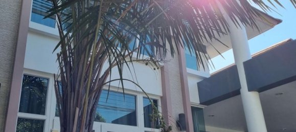 5 Schlafzimmer Haus in Chatuchak, Thailand, Nr. 4503 21