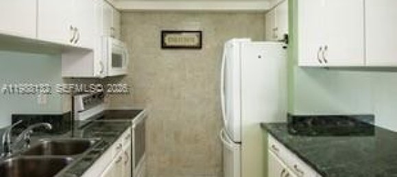 3 dormitorios dúplex en venta en Miami, Miami-Dade, Florida, USA № 614469 17