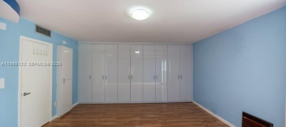 3 dormitorios dúplex en venta en Miami, Miami-Dade, Florida, USA № 614469 11