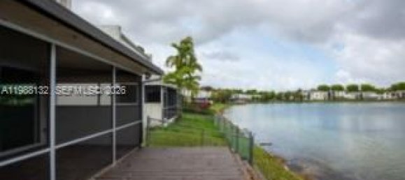 3 dormitorios dúplex en venta en Miami, Miami-Dade, Florida, USA № 614469 29