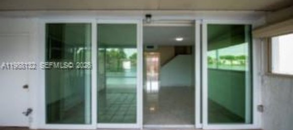 3 dormitorios dúplex en venta en Miami, Miami-Dade, Florida, USA № 614469 25