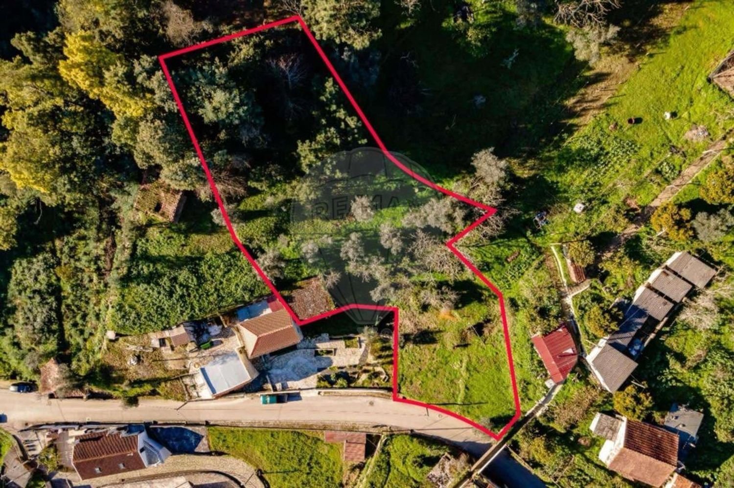 1350m² Land in Torres do Mondego, Portugal No. 161812