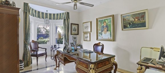 5 bedrooms Villa in Benahavis, Spain No. 4586 10