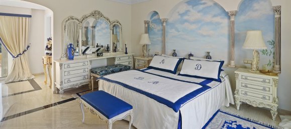 5 bedrooms Villa in Benahavis, Spain No. 4586 25
