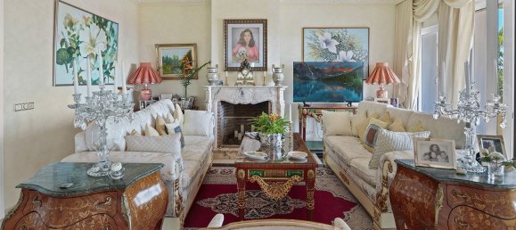 5 bedrooms Villa in Benahavis, Spain No. 4586 11