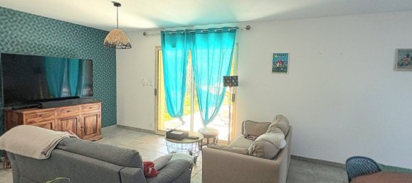 3 bedrooms House in Correze, France No. 298606 4