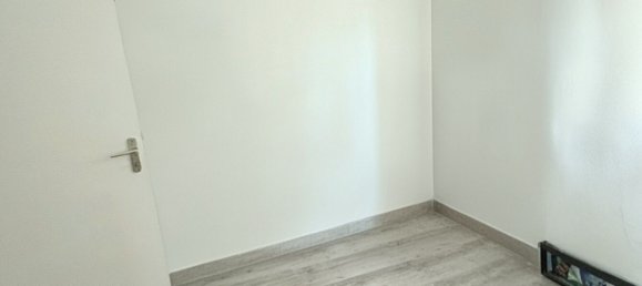 3 bedrooms House in Correze, France No. 298606 5