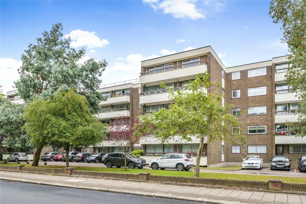 2 bedrooms Apartment in New Barnet, United Kingdom No. 6503