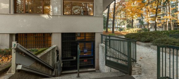 525m² Commercial property in Milan, Italy No. 240943 8