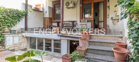 4 bedrooms House in Rome, Italy No. 319545 3