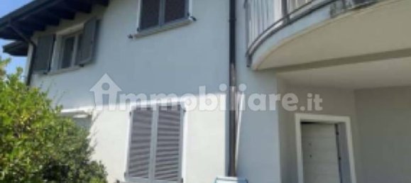 2 bedrooms Villa in Zenevredo, Italy No. 314936 3