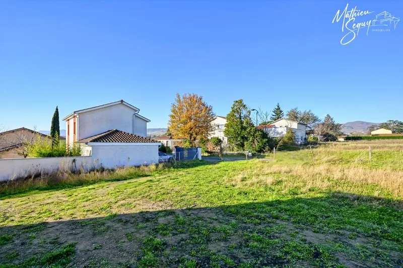 Terreno en Brindas, France 283 m² No. 80216