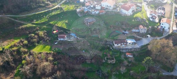 3 bedrooms House in Santiago de Piaes, Portugal No. 171471 26