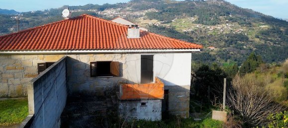 3 bedrooms House in Santiago de Piaes, Portugal No. 171471 25