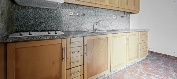 3 bedrooms House in Santiago de Piaes, Portugal No. 171471 14