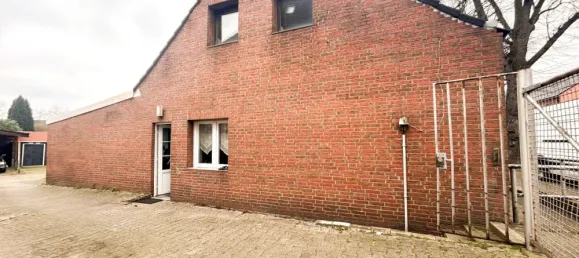 4 Schlafzimmer Garage in Essen, Germany, Nr. 95471 2