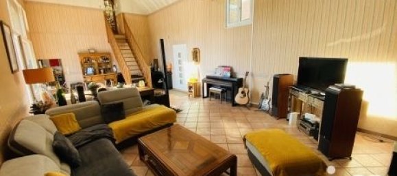 4-Zimmer Haus in Pargues, France, Nr. 210426 11