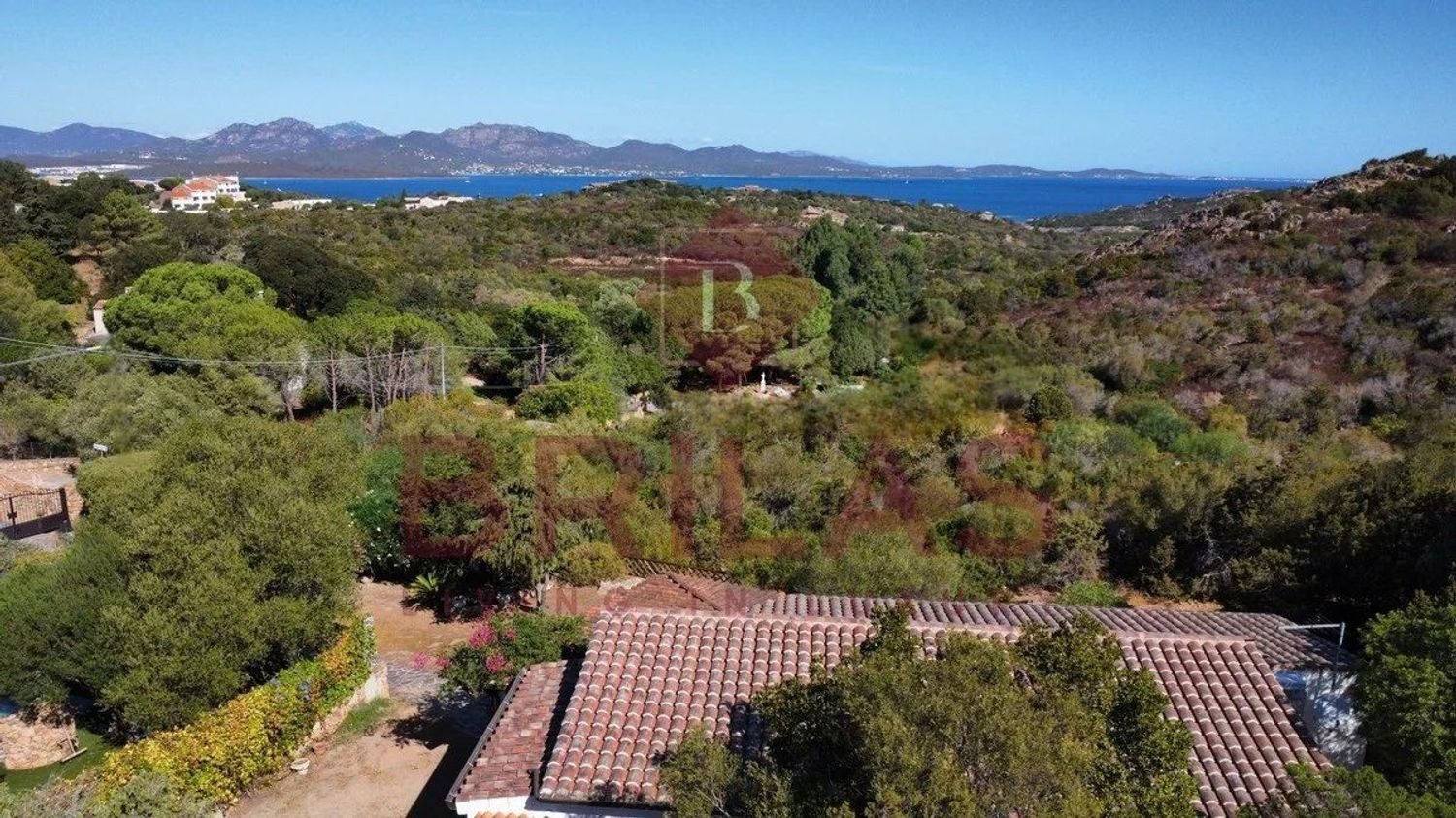 7 Schlafzimmer Villa in Olbia, Italy, Nr. 402936