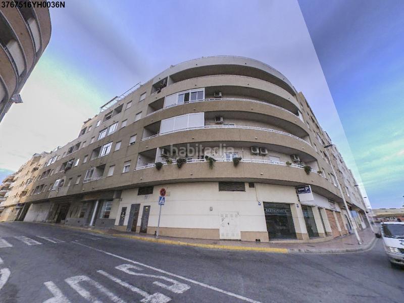  عقار تجاري في Torrevieja, Spain 64متر مربع رقم 274049