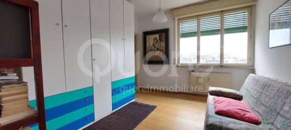 3 rooms Apartment in Udine, Italy No. 70422 3