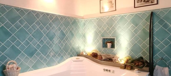 Дом с 2 спальнями в Капрая э Лимите, Италия № 49580 23