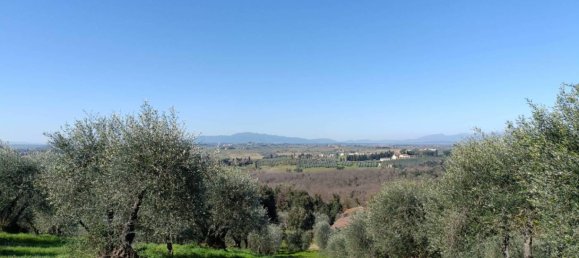 Дом с 2 спальнями в Капрая э Лимите, Италия № 49580 41