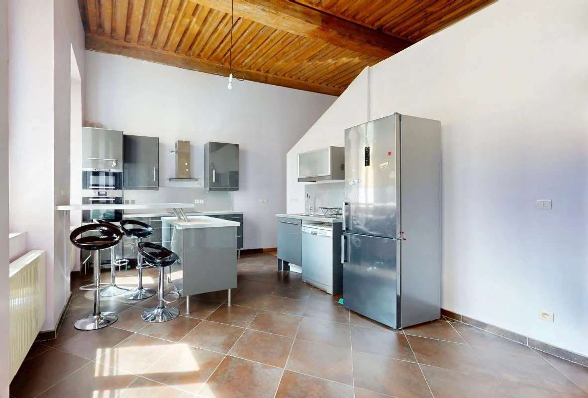 2 Schlafzimmer Wohnung in Lyon, France, Nr. 351149