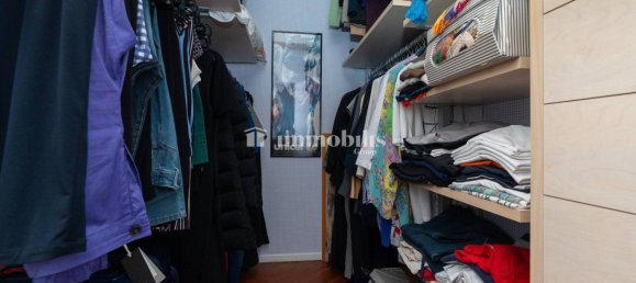 3 bedrooms Apartment in Turin, Italy No. 270587 16