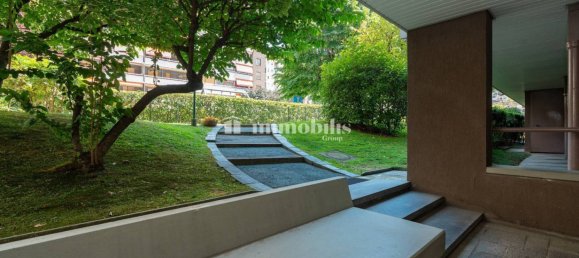 3 bedrooms Apartment in Turin, Italy No. 270587 3