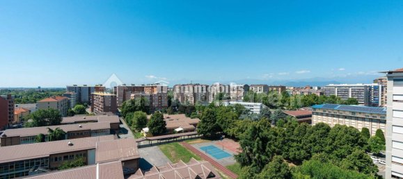 3 bedrooms Apartment in Turin, Italy No. 270587 35