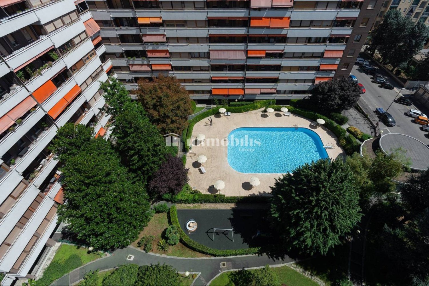 3 bedrooms Apartment in Turin, Italy No. 270587