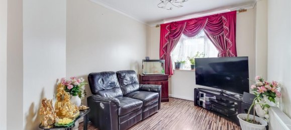 3 bedrooms Commercial property in Surbiton, United Kingdom No. 9955 11