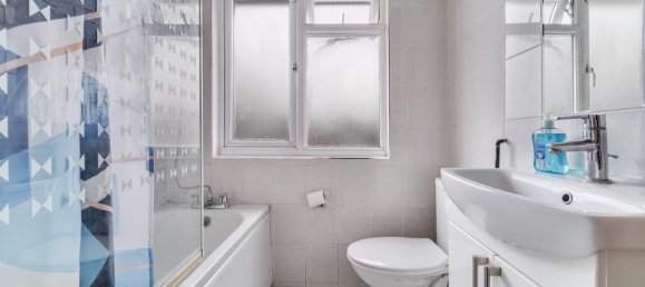 3 bedrooms Commercial property in Surbiton, United Kingdom No. 9955 20