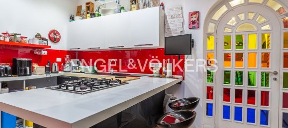 6 rooms Apartment in Rome, Italy No. 68806 3