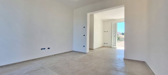 3 rooms Apartment in Rosignano Marittimo, Italy No. 298226 4