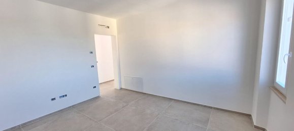 3 rooms Apartment in Rosignano Marittimo, Italy No. 298226 12