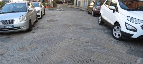 2-salle Appartement à Genoa, Italy No. 37619 5