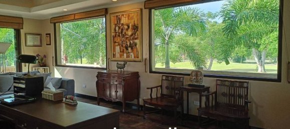 4 bedrooms Villa in Pattaya, Thailand No. 16776 8