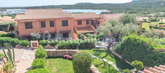 Apartamento de 2 dormitorios en Golfo Aranci, Italy No. 340312 16