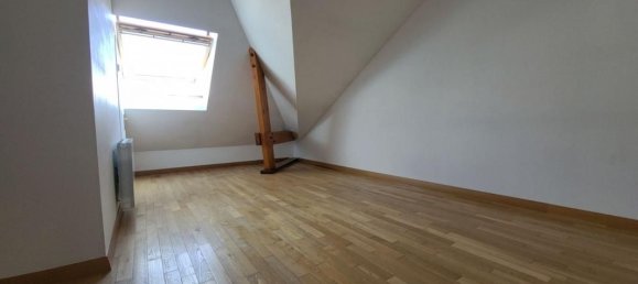 Квартира с 3 спальнями в Шамбурси, Франция № 186620 5