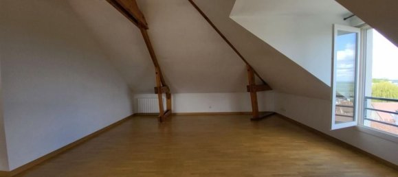 Квартира с 3 спальнями в Шамбурси, Франция № 186620 10