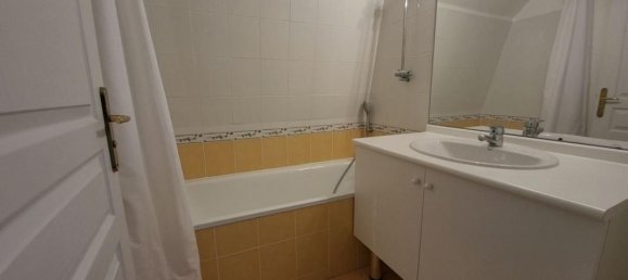 Квартира с 3 спальнями в Шамбурси, Франция № 186620 11