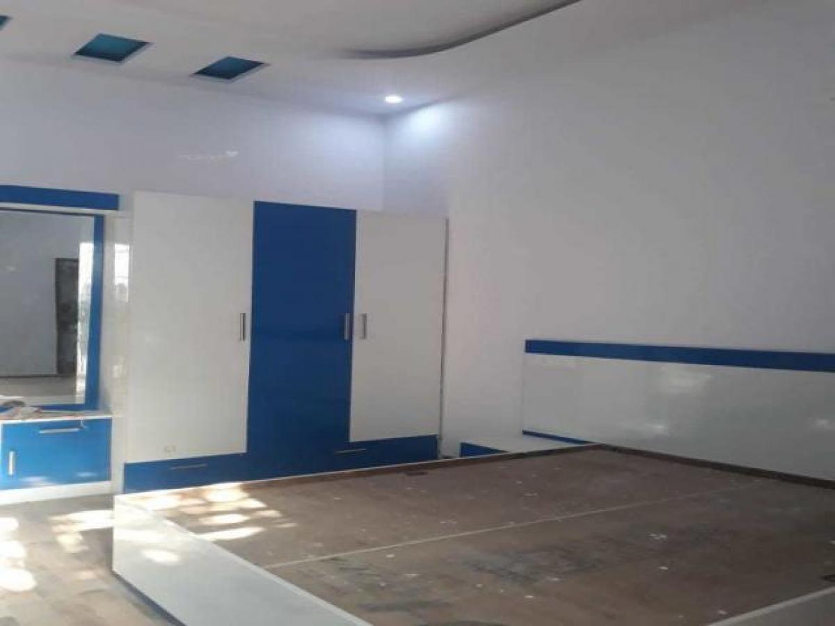 Casa de 3 dormitorios en Mohali, India No. 25176