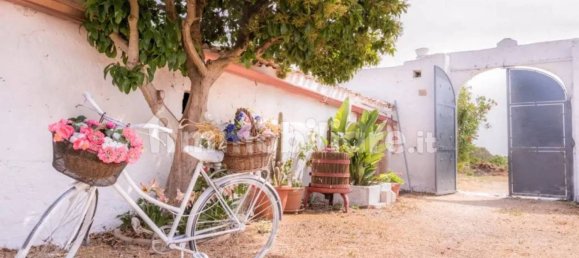 Casa de 7 dormitorios en San Vito dei Normanni, Italy No. 223162 8